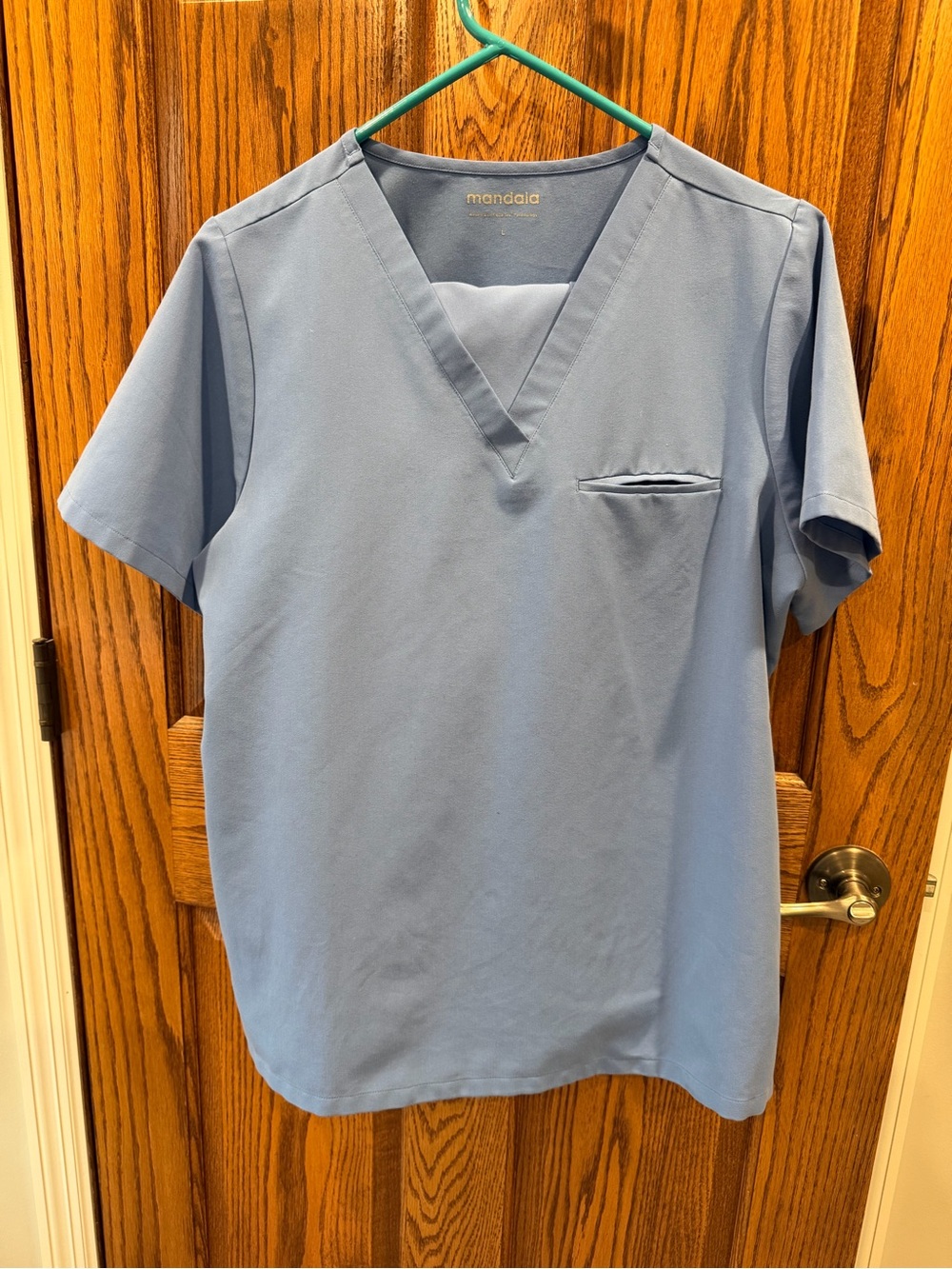 Mandala Women's Light Blue V-Neck Short Scrub Set